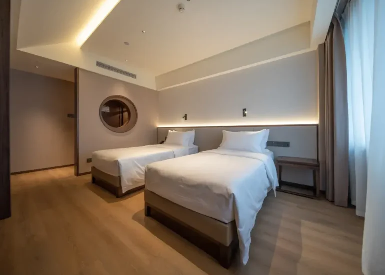 Qingzhu Danfeng Twin Room