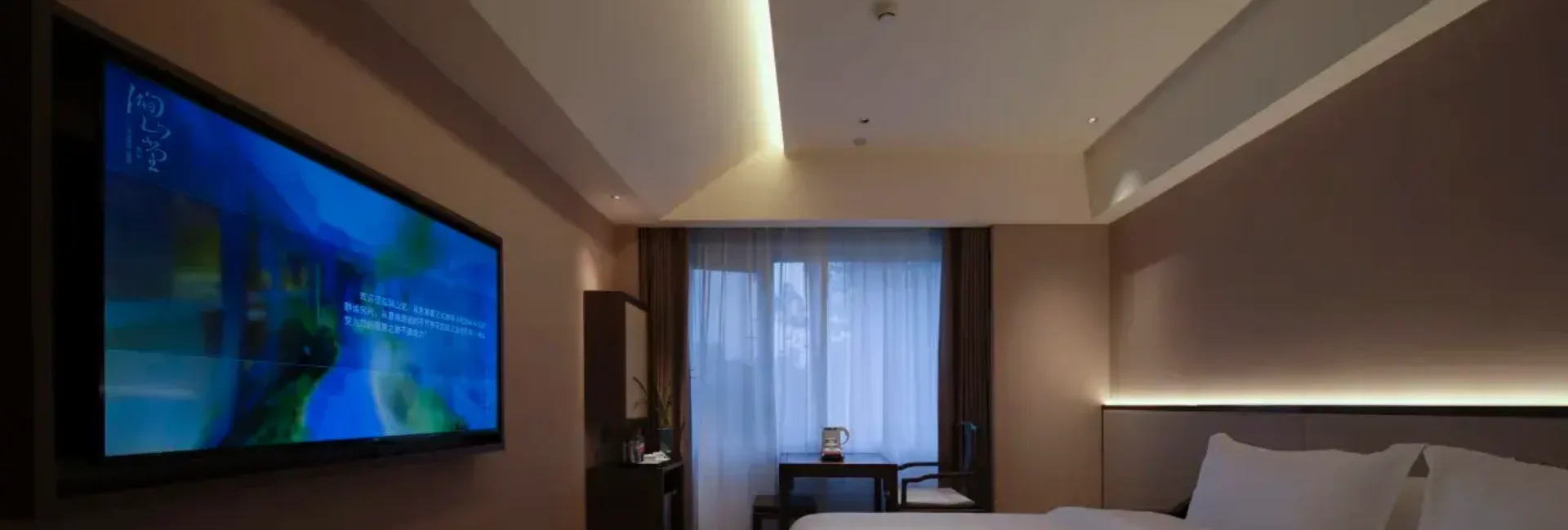 Secluded Valley Orchid Double Bed Room